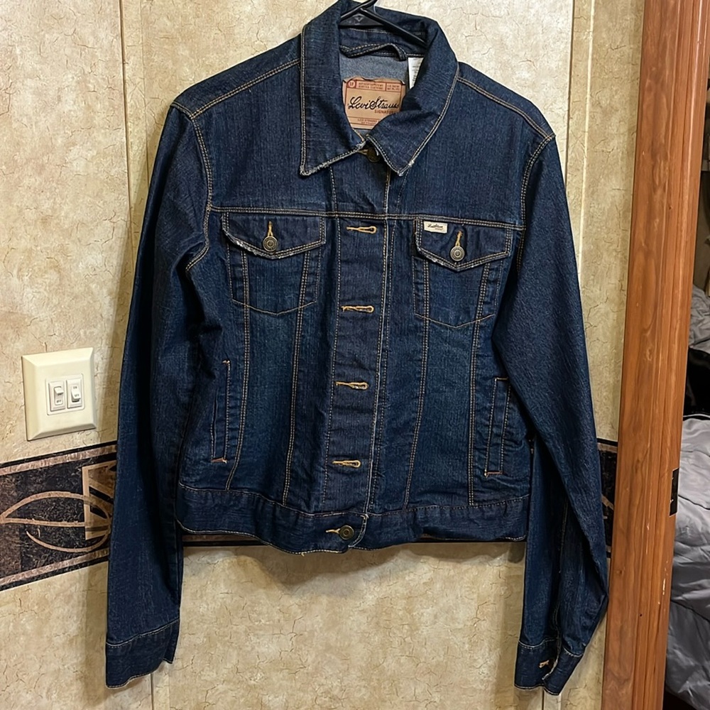 Levi Strauss Jean jacket size large
